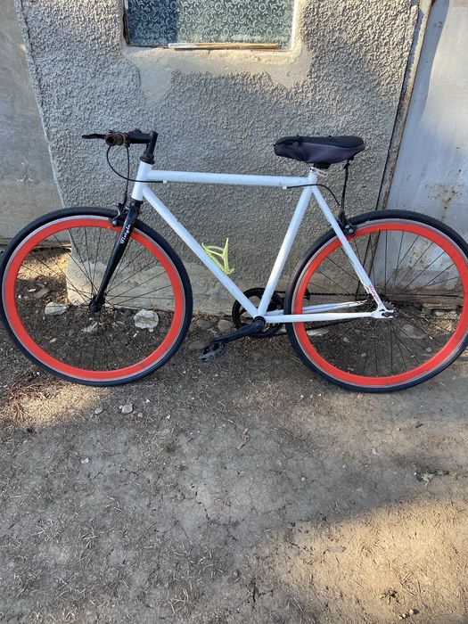 Vand bicicleta.