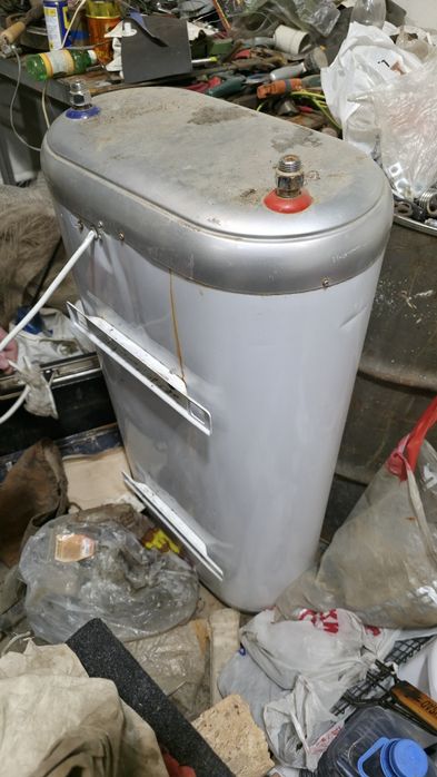 Отдам титан 80 литров