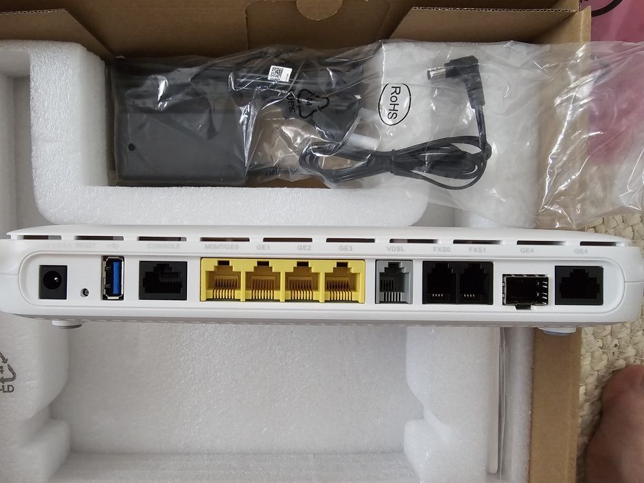 Huawei AR617VW-LTE4EA LTE WiFi Router 4G Dual-sim