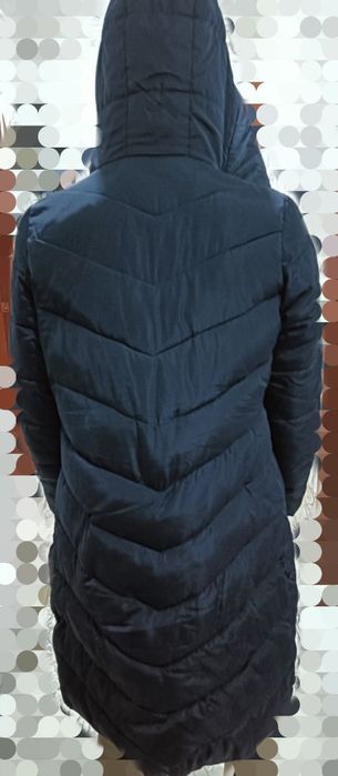 Продам куртку женскую