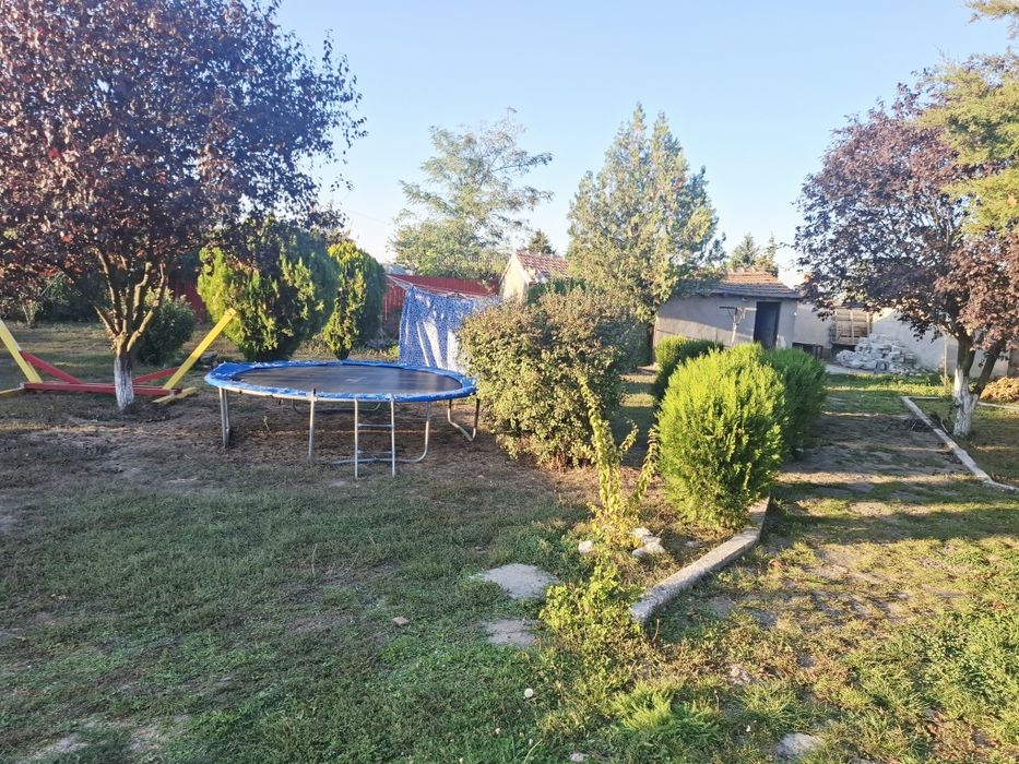 Teren de vânzare.