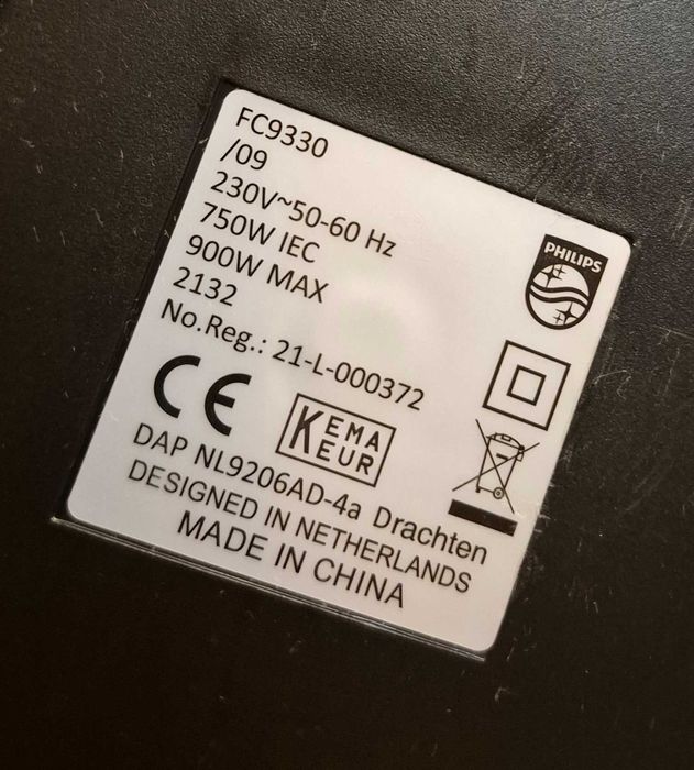 Aspirator fara sac Philips PowerPro Compact FC9330/09, 750W, PowerCycl