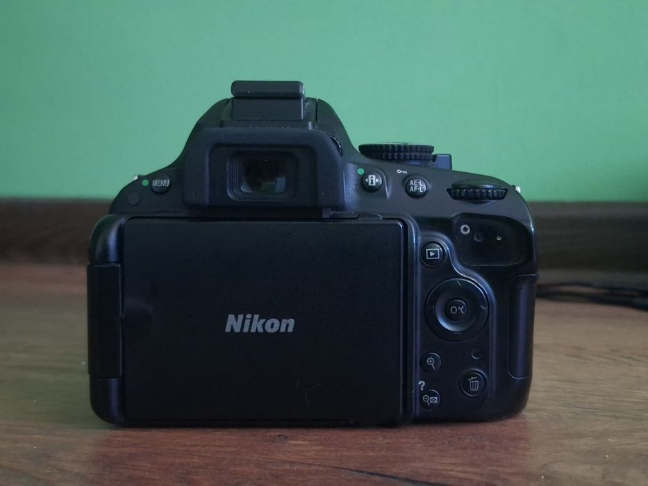 Фотоапарат Nikon D5100