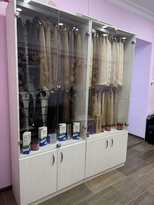 Стол,помощник,стул,витрина