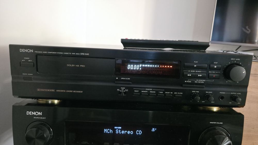 Продавам Denon DRS-640