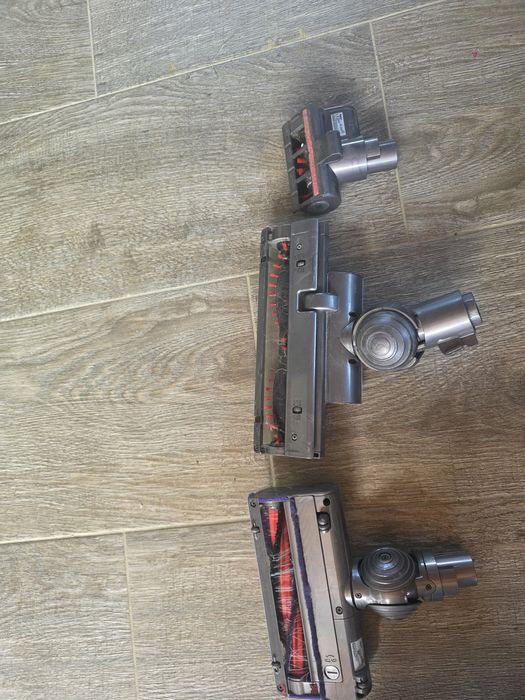 Perii si accesorii dyson