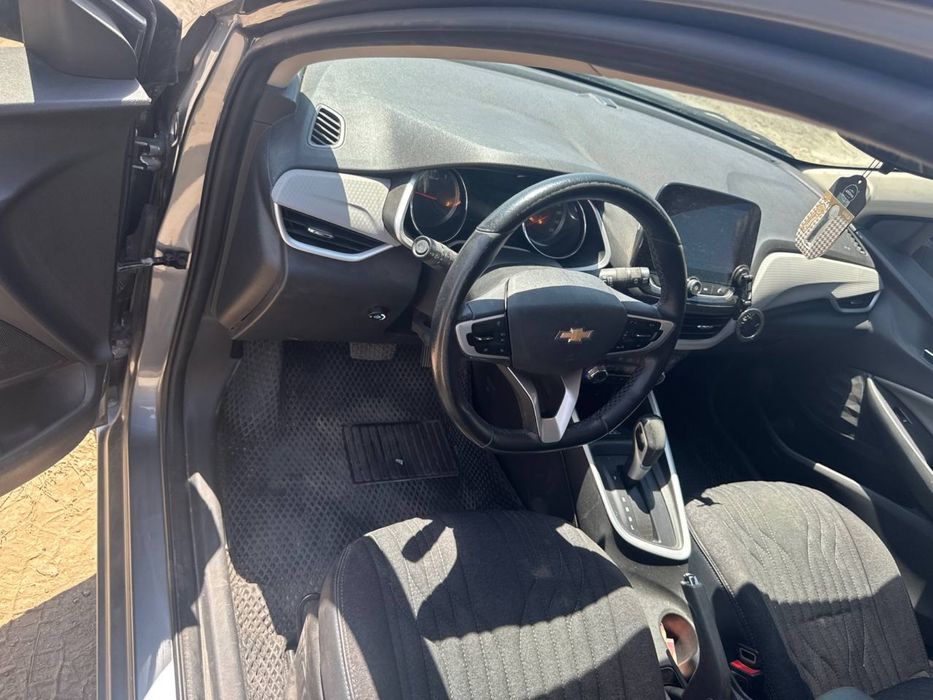 Chevrolet Onix 1.2 turbo