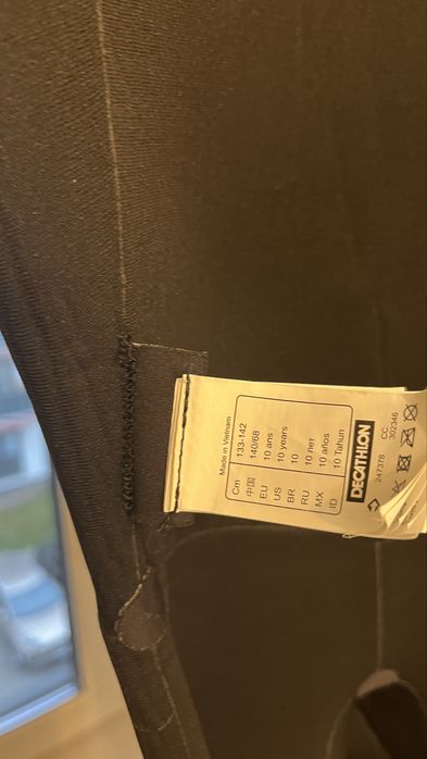 Costum neopren 10 ani