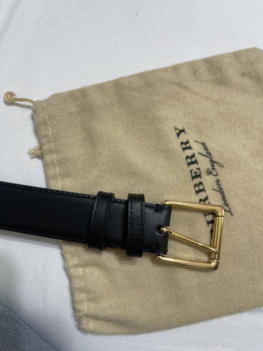 Curea Burberry originala ,dama clasic!