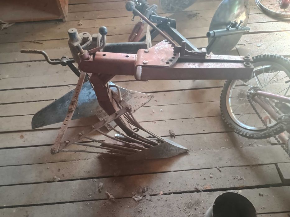 Продавам руски мотоблок МТЗ Беларус