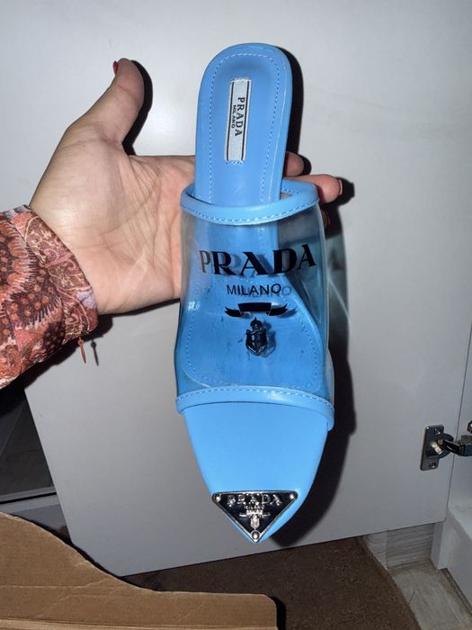 Продам туфли на каблучке