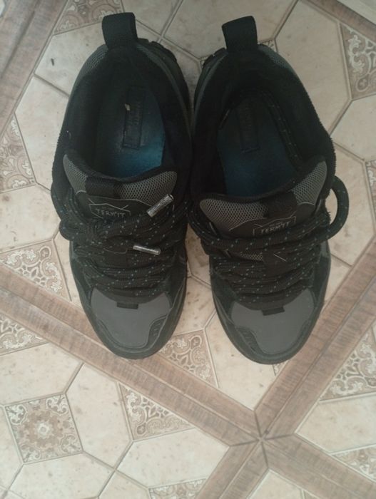 Продам обувь termit,в очень хорошем состоянии