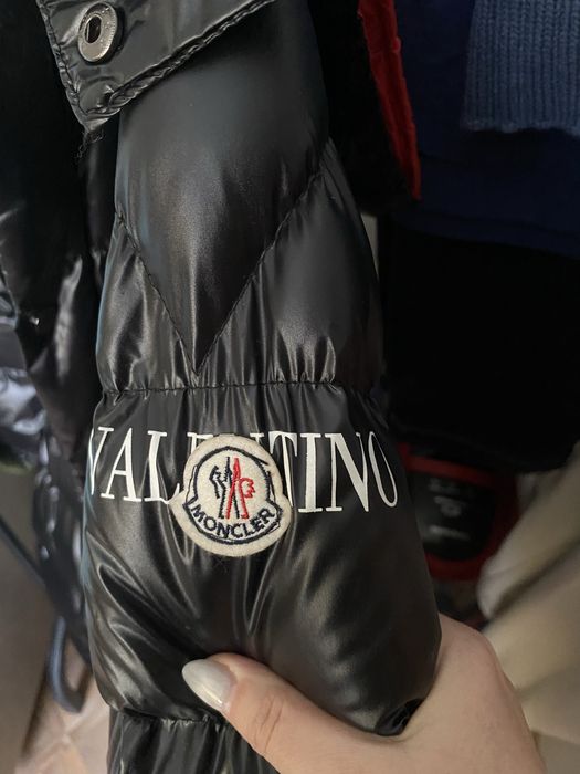 Пуховик зимний, теплый.