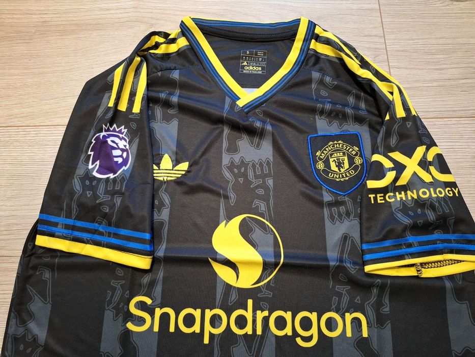 Футболна фланелка на Манчестър Юнайтед  нов модел сезон 25/26!