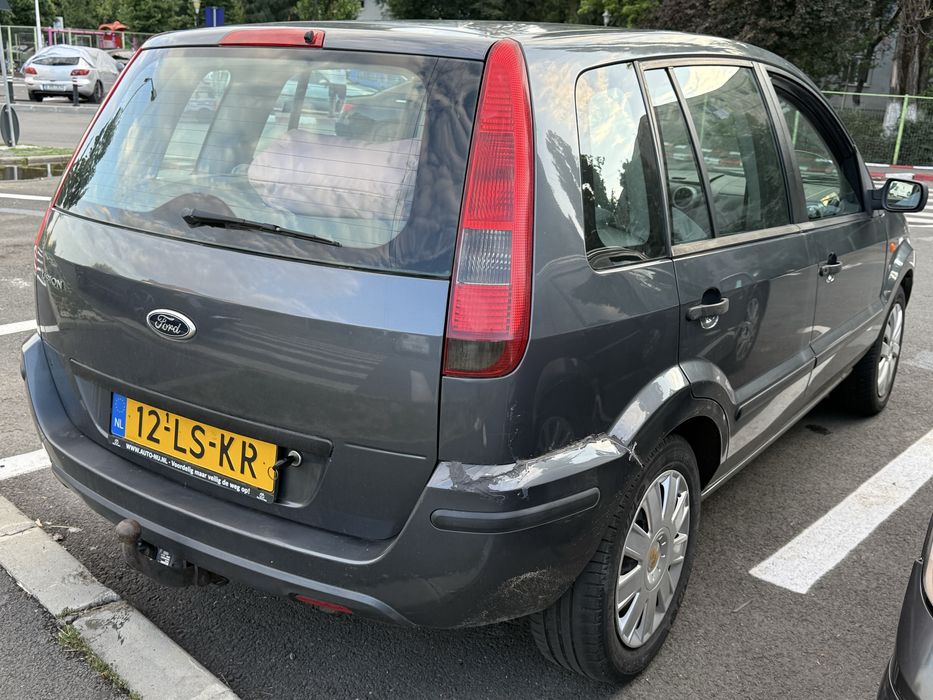FORD Fusion 2004 — imagine 5