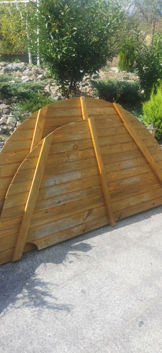 Ciubar de lemn 12 pers