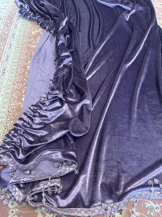 Велюровые шторы фиолетовые