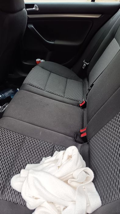 Vând ww Golf6,fabricație 2010,înmatriculat,