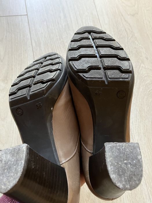 Евтини Обувки боти естествена кожа 36 номер, нови