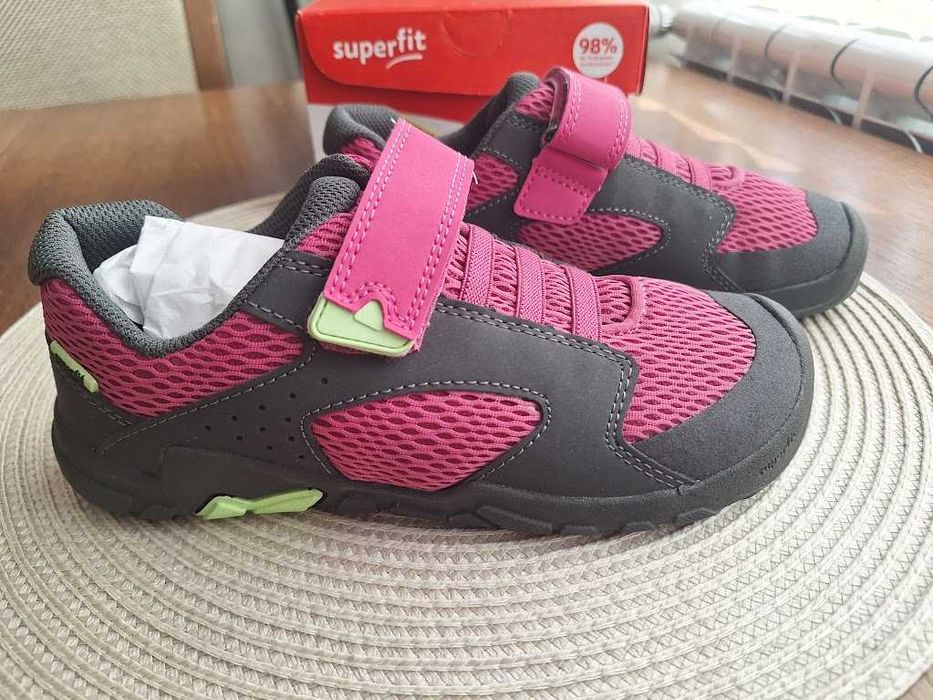 Нови боси (barefoot) обувки/сникърси на Camper и Superfit - н. 32