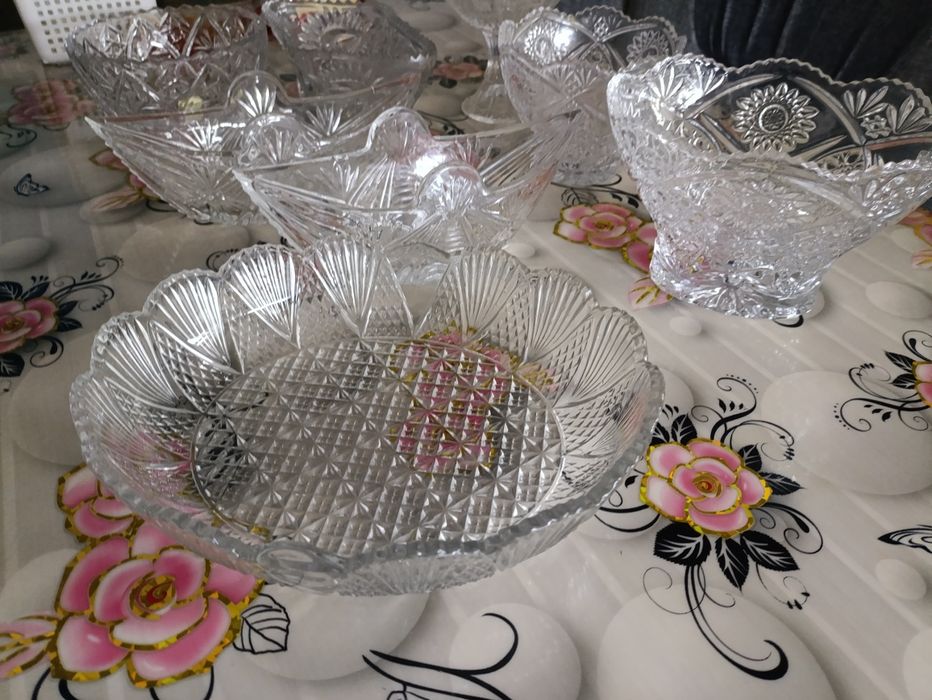 Вазы хрустальные