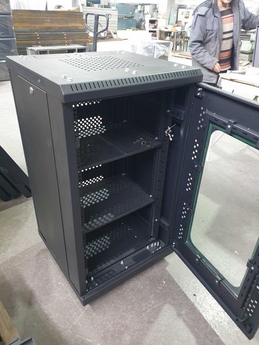 Серверный шкаф 22U (24U) Serverniy shkaf 22U (24)