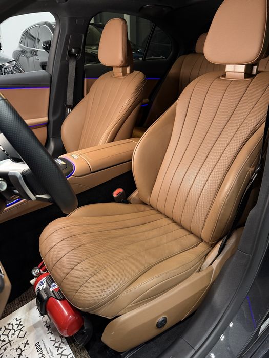 Mercedes Benz E300