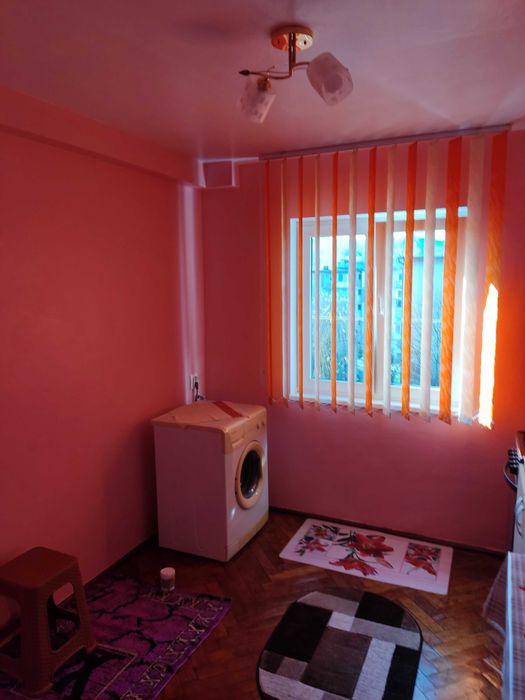 Vand apartament 2 cam. in Mun.Petrosani