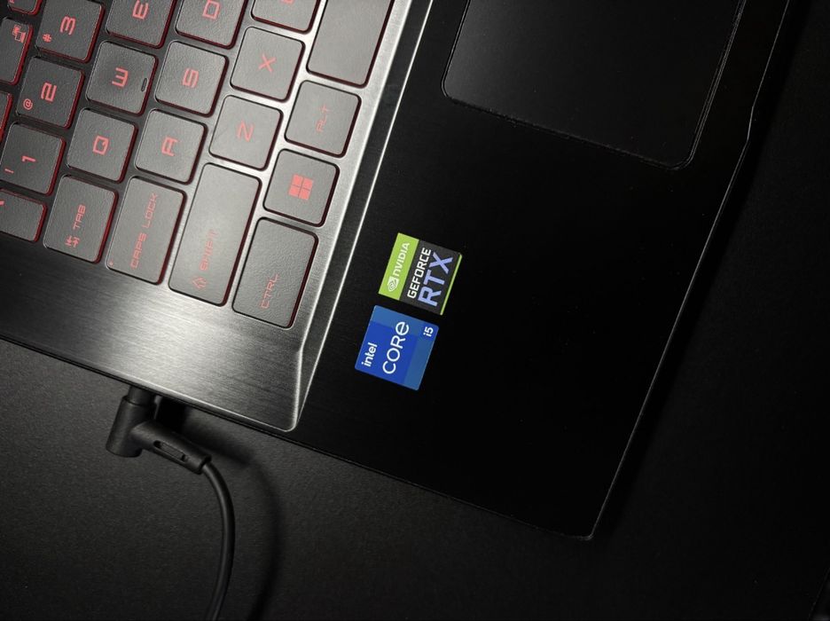 Vând MSI GF63 Thin 11UD