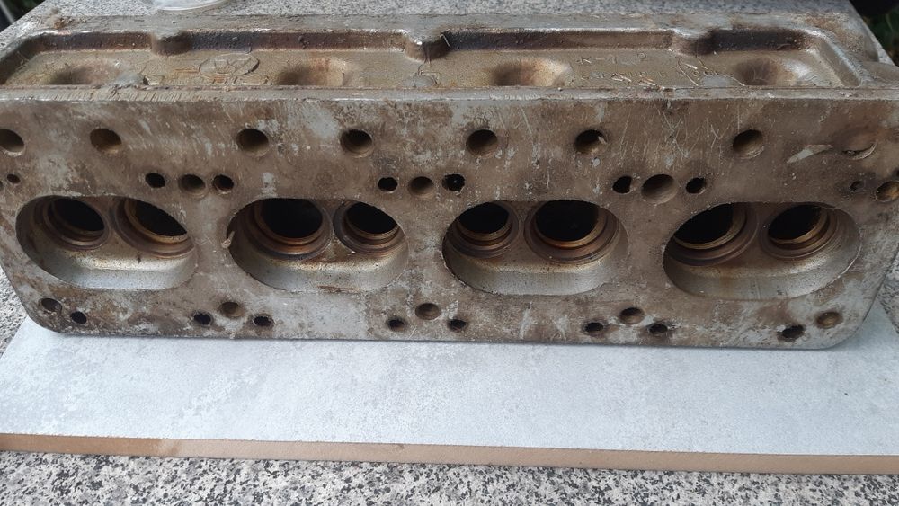 Глава Газ Уаз 469 волга 24  Уаз 69 Уазка