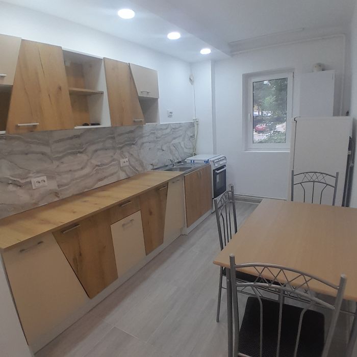 Apartament cu 2 camere lux , de inchiriat