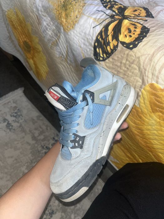 Jordan 4 university blue