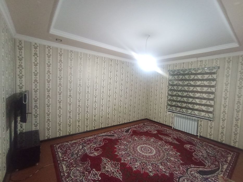 Yangi hayot tuman.chortoq mahalla. 5.5 sotih uy sotiladi