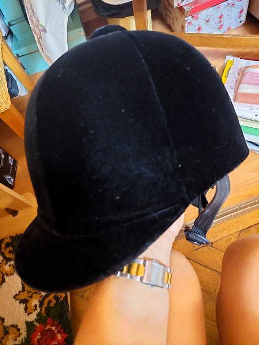 Cascheta pentru echitatie