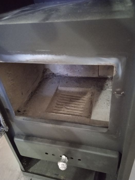 Șemineu Prity FM 12 kw 2 kg/h lemne brichete și cărbune