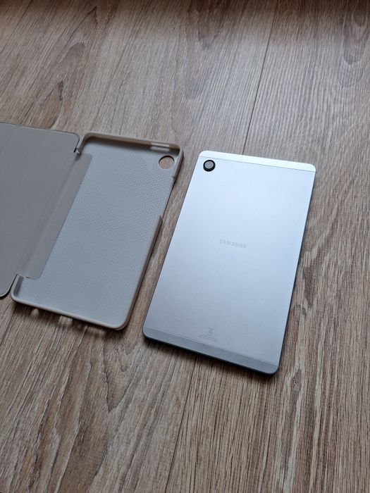Samsung Galaxy Tab A11, 8,7", GARANTIE, 8/128 GB, cu SIM, LTE Silver