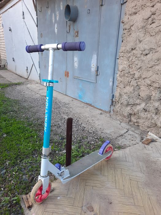 Детский самокат в отличном состоянии