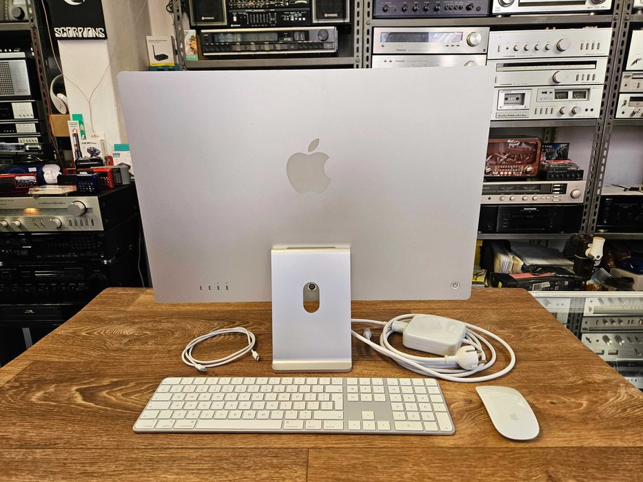Apple iMac 24" Retina 4.5K (2021) / M1 / 8GB RAM / 256GB SSD – Перфектен, като нов!