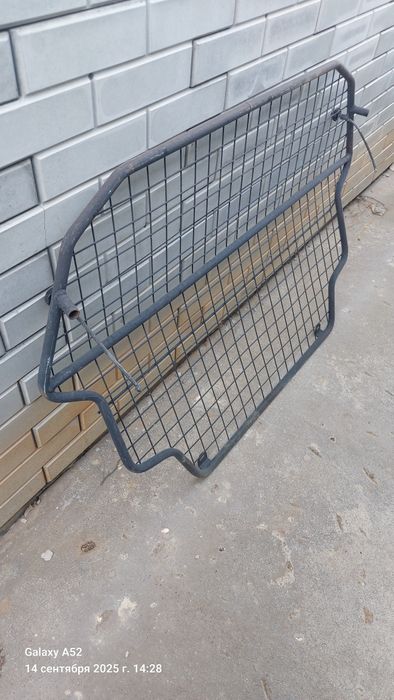Продам решётку в багажник
