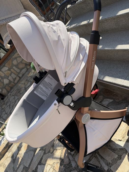 Hot Mom Бебешка количка