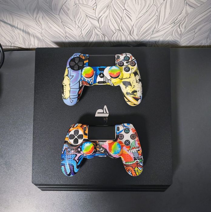 Продам Ps 4 pro 1tb