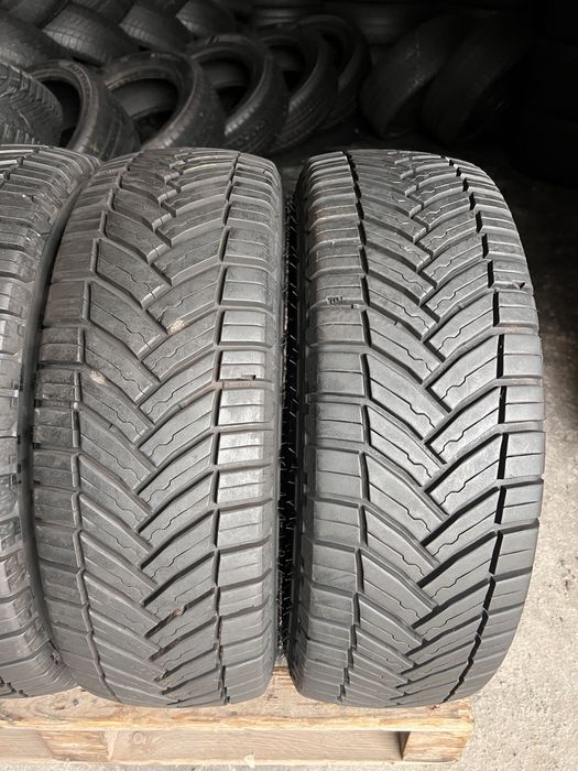 4 anvelope ca NOI 215/65/15 C , Michelin , 8.8 mm !