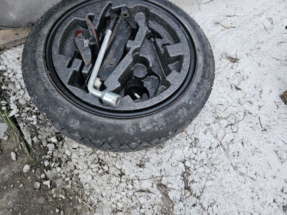 Rezerva plus cric plus cheie roti smart 454 forfour