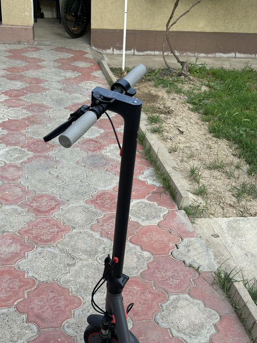 Электрический самокат aovopro