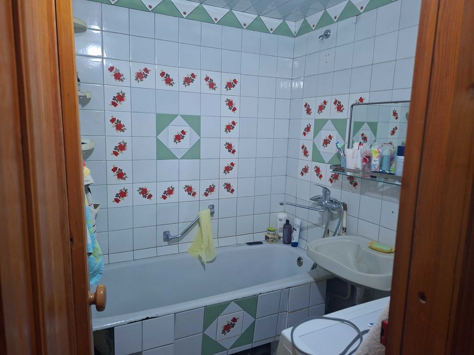 Продаётся 3/4/5 Сергели-1