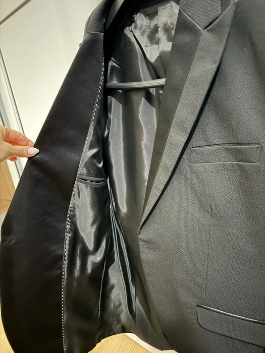 Официален мъжки костюм AGGRESSOR – елегантен черен смокинг