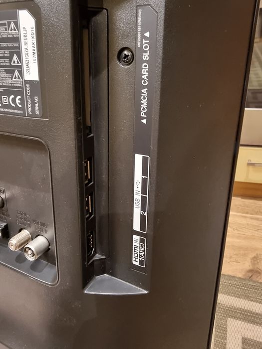 Смарт телевизор LG  32 инча - Full HD Smart LED