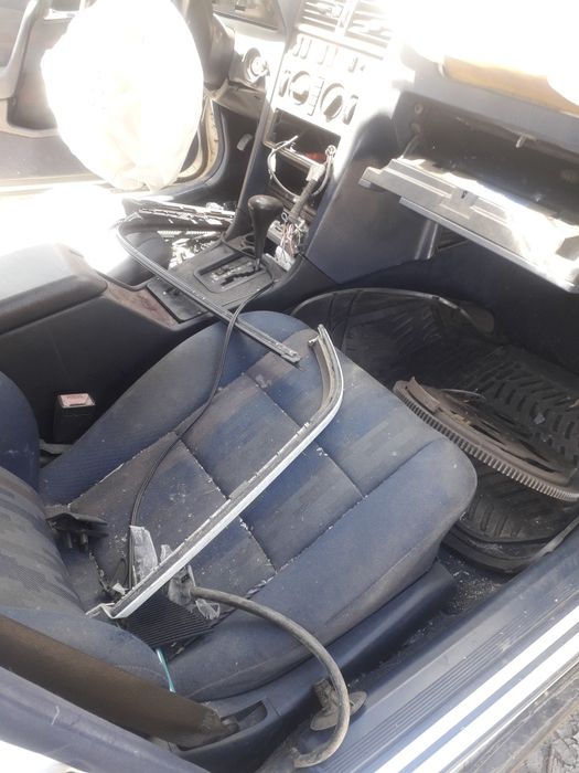 Мерседес с 200 по запчастям