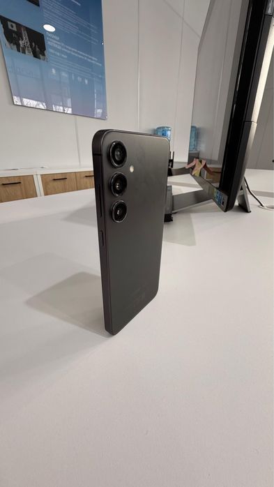 Продам телефон Самсунг