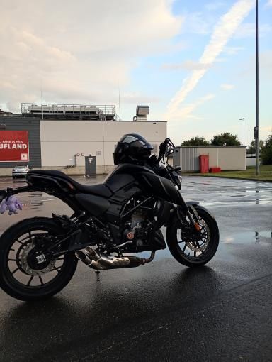 vând motobi dl 125!!